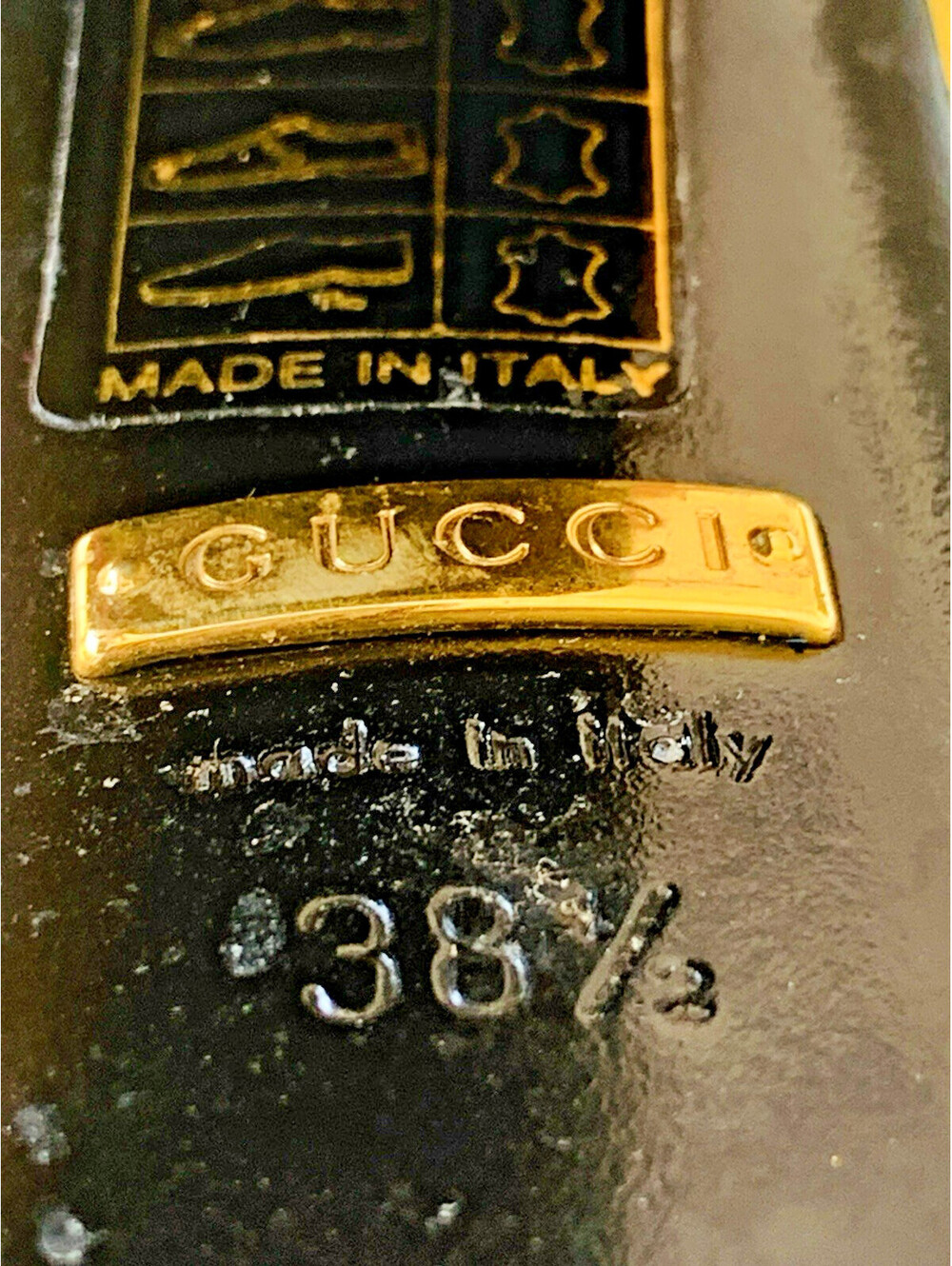 Authentic Gucci Webby Gold Metallic Quilted Leather Mules Slide Sandals 38.5 - Picture 14 of 15
